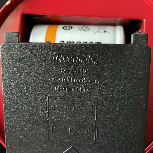 Red Olde Brooklyn Lantern - Picture 16 of 17